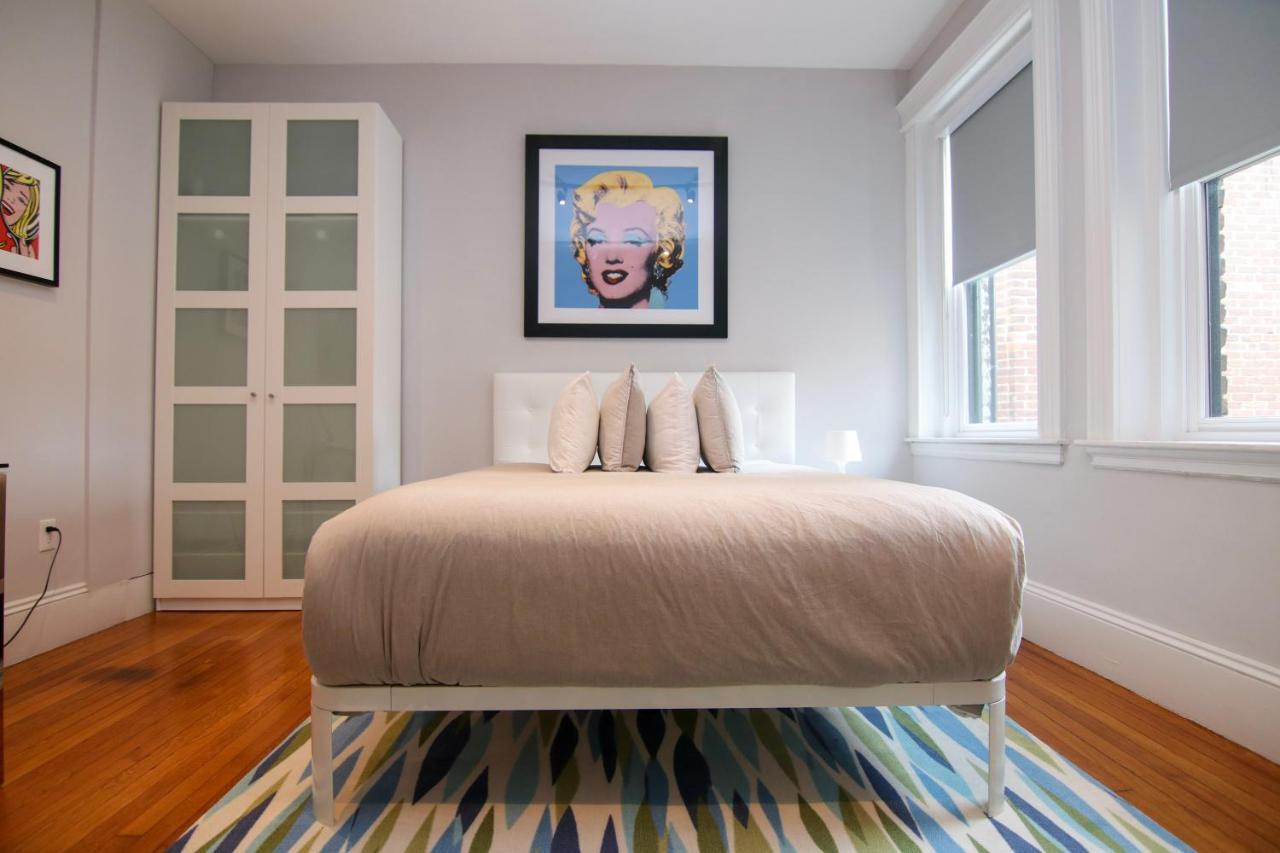 A Stylish Stay W/ A Queen Bed, Heated Floors.. #31 Brookline Exterior foto